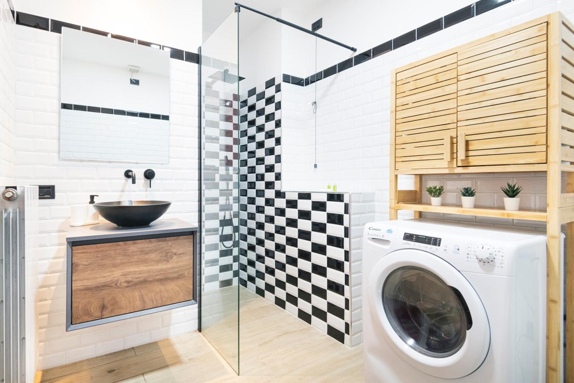 ミラノEasylife - Accogliente Monolocale In Via Torino, Posizione Perfetta Per Scoprire La Cittaアパートメント エクステリア 写真