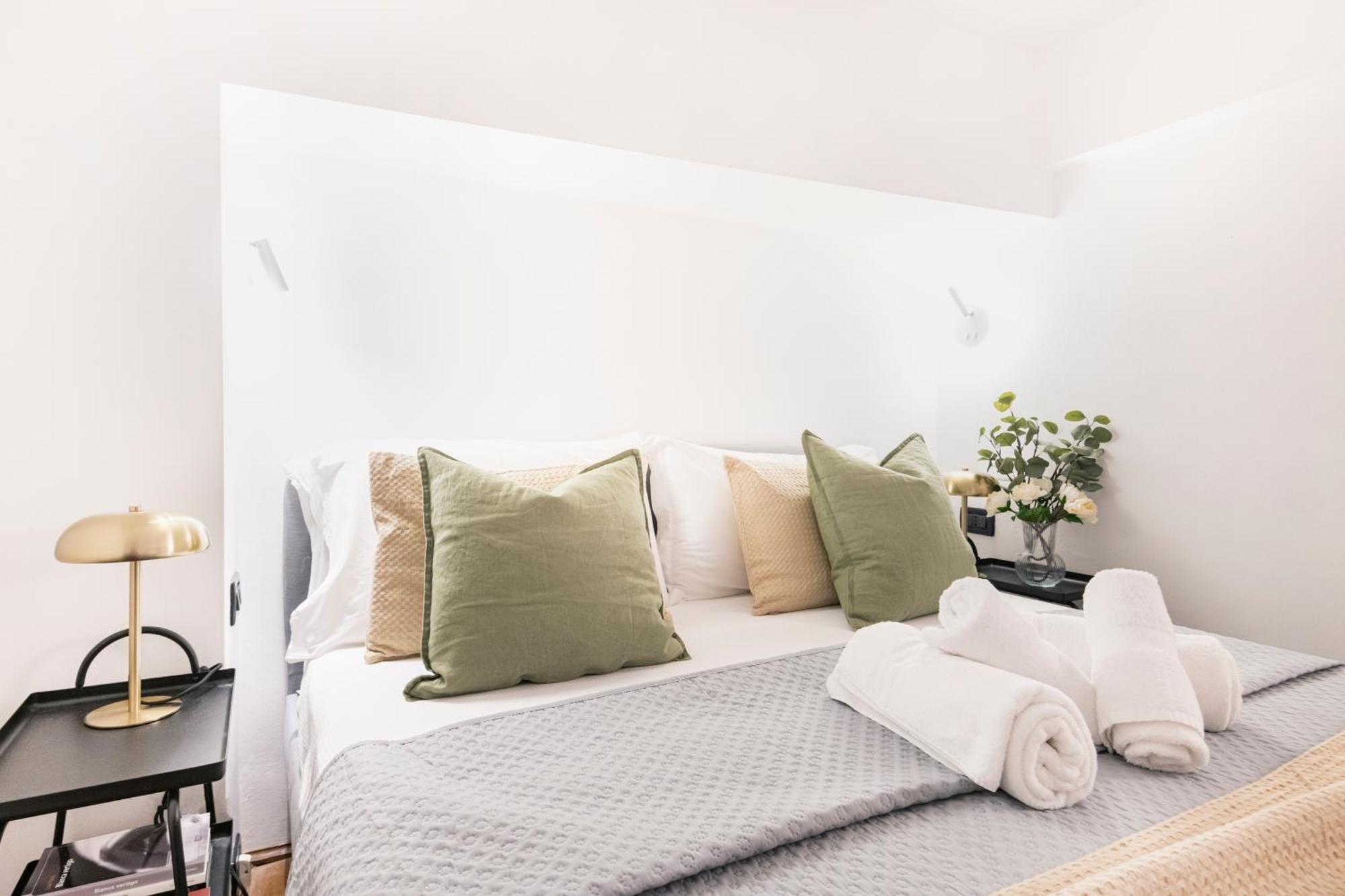 ミラノEasylife - Accogliente Monolocale In Via Torino, Posizione Perfetta Per Scoprire La Cittaアパートメント エクステリア 写真